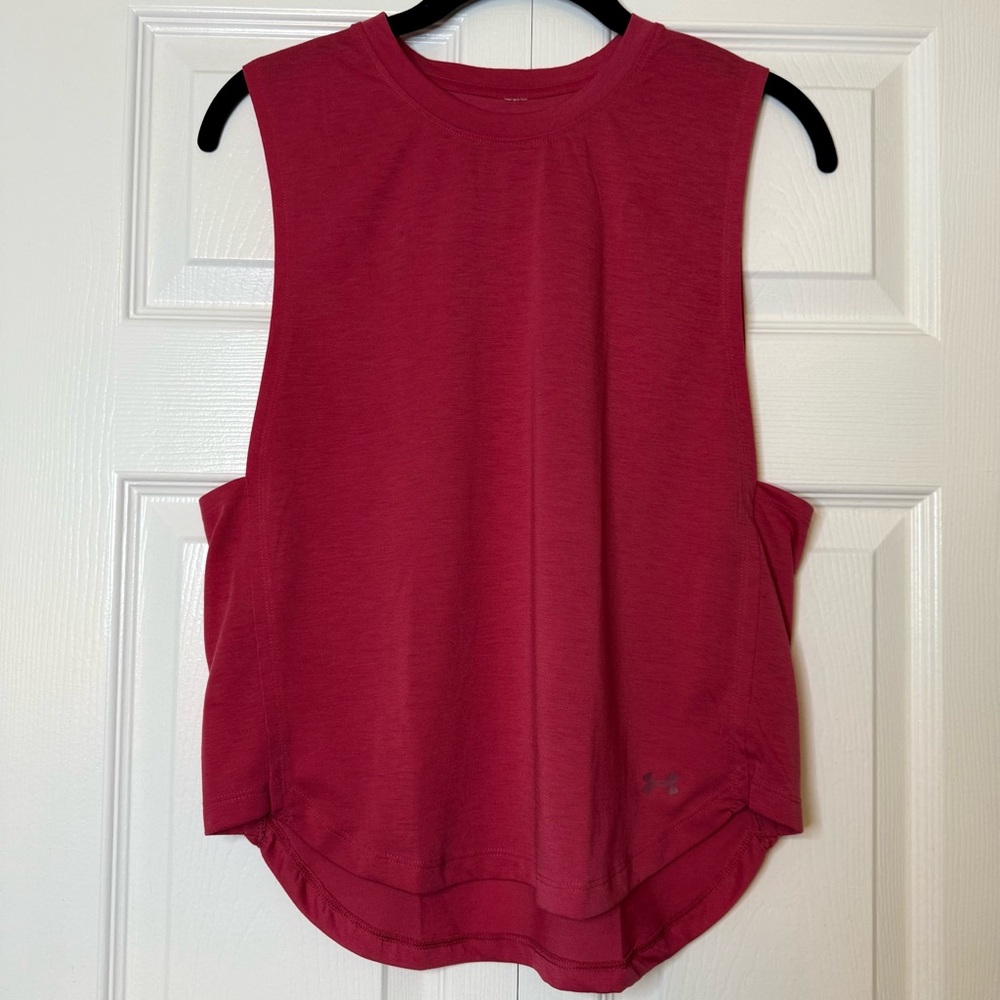 Under Armour Women's Red Sleeveless Top